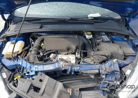 2018 Ford Focus Se z USA, uszkodzony, nr VIN 1FADP3FE1JL222389